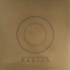 Hang Massive, Bleecker - Radius