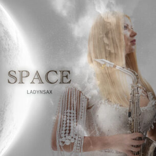 Space Ladynsax