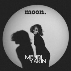 moon. Mehdi Yakin Mehdi Yakin