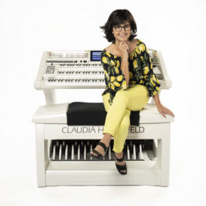 Claudia Hirschfeld artist
